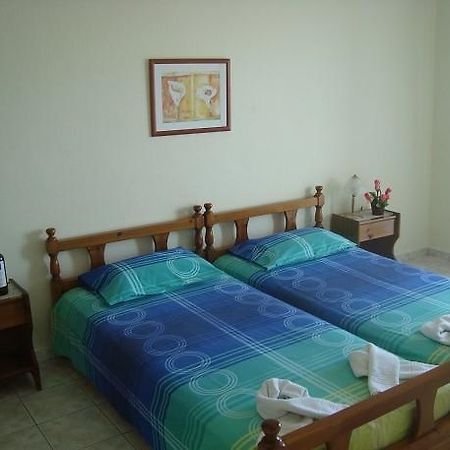 Yianna Studios & Apartments Геракини Экстерьер фото